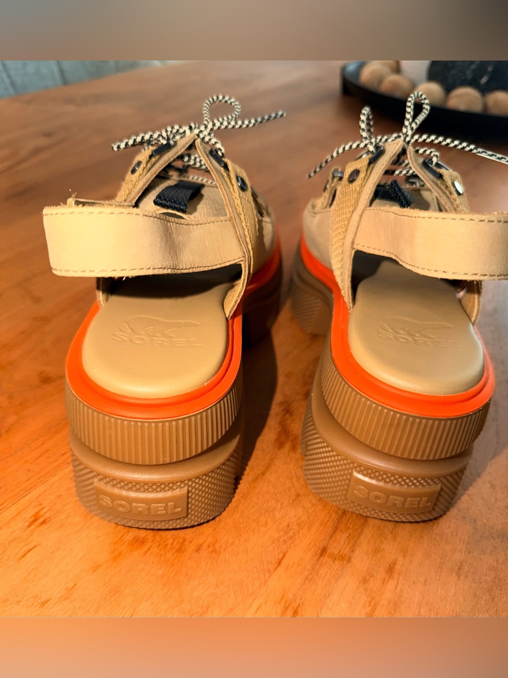 Sorel Rein CB Lace Platform sandals, NEW ($150)! - Picture 3 of 6